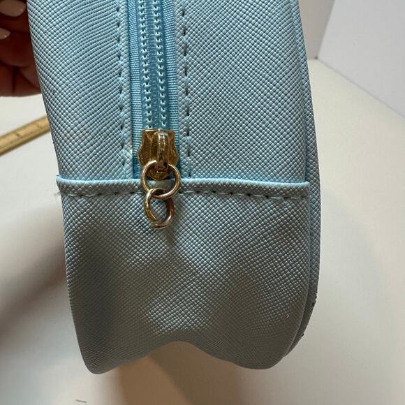 Wet n Wild Care Bears Pouch Toiletries Bag Makeup Case Limited Edition - Picture 5 of 10